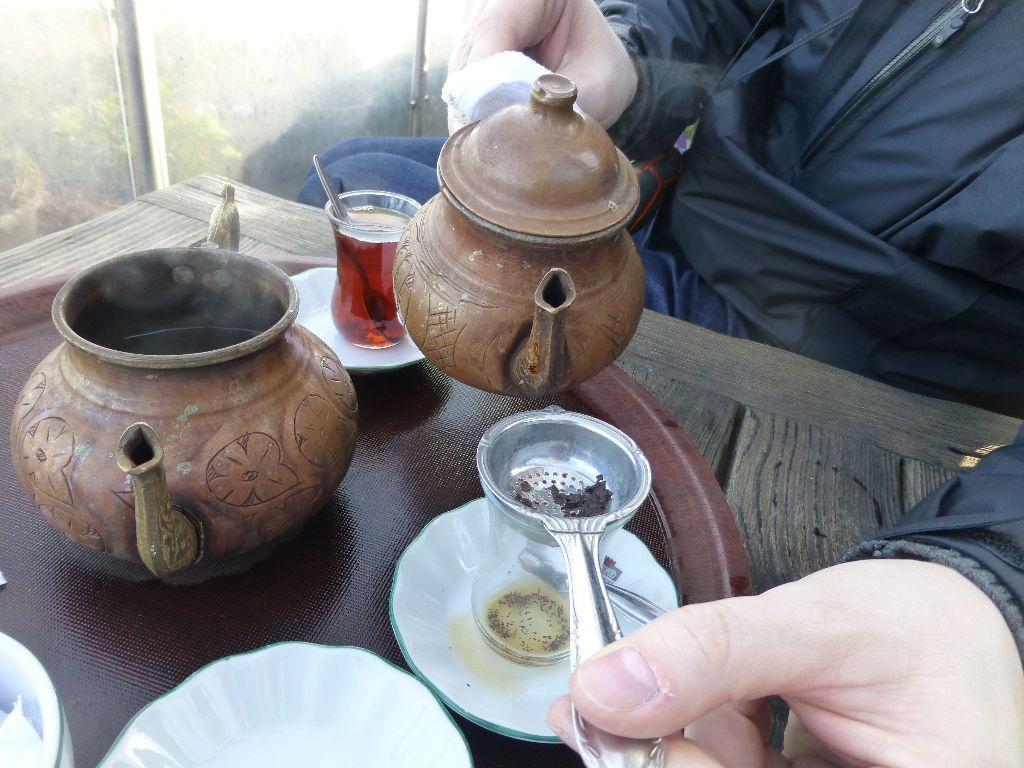 Schwarzer Tee Istanbul
