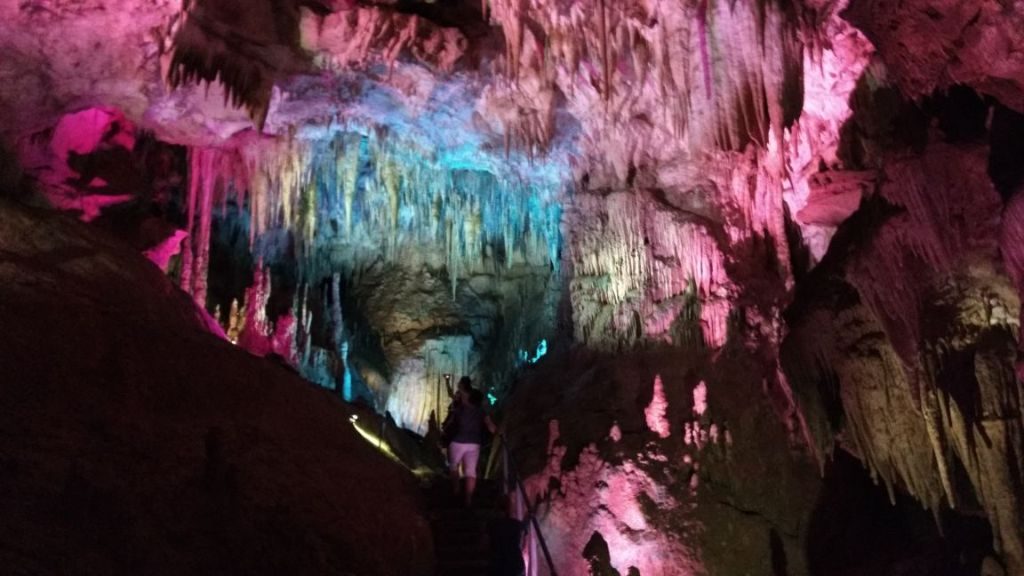 Prometheus Höhle Georgien